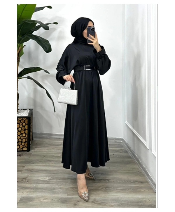 KEMERLİ SATEN ELBİSE