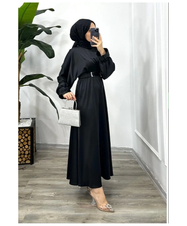 KEMERLİ SATEN ELBİSE