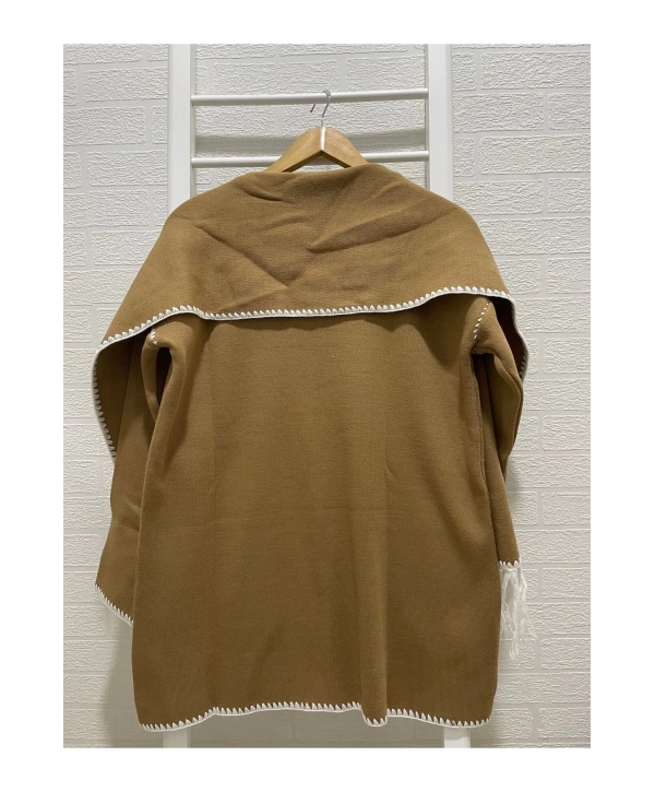 KADIN ATKILI TRİKO HIRKA