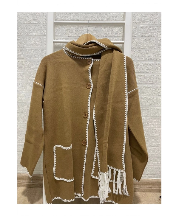 KADIN ATKILI TRİKO HIRKA