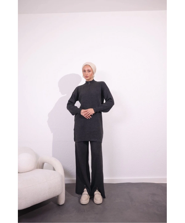 FERMUAR DETAYLI VİRAL TRİKO TAKIM