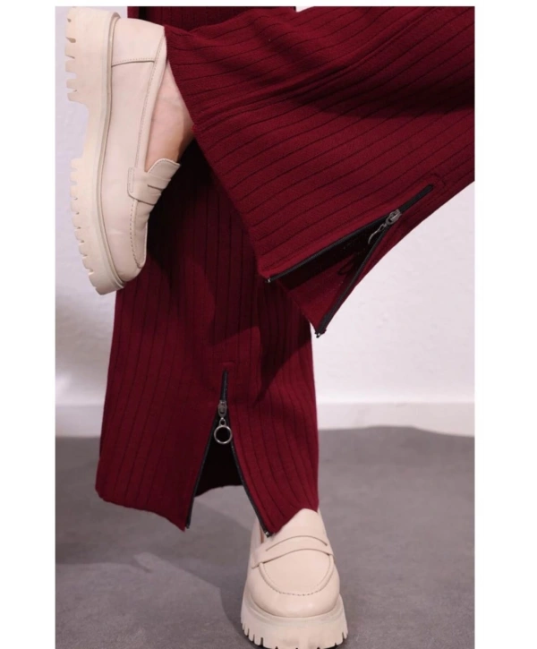 FERMUAR DETAYLI VİRAL TRİKO TAKIM