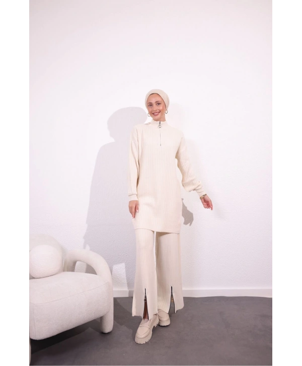 FERMUAR DETAYLI VİRAL TRİKO TAKIM