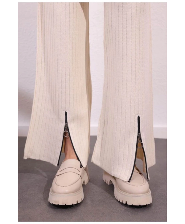 FERMUAR DETAYLI VİRAL TRİKO TAKIM