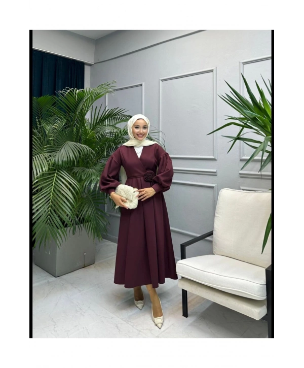 GÜL KEMERLİ SCUBA ELBİSE