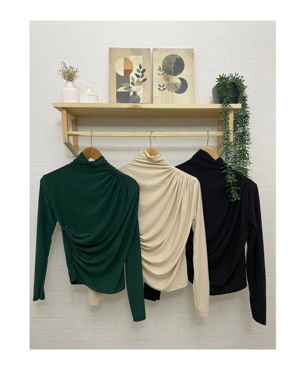 KADIN OMUZ VE BEL BÜZGÜLÜ UZUN KOLLU BLUZ