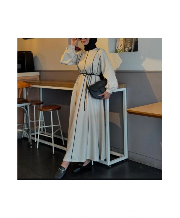 BİYELİ, PARÇALI, İNCE KUŞAKLI ELBİSE