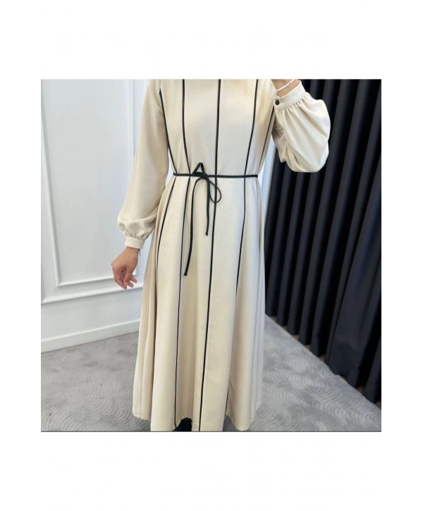 BİYELİ, PARÇALI, İNCE KUŞAKLI ELBİSE