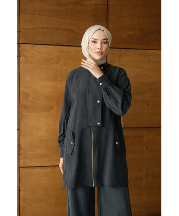 Nova Düğmeli Fermuarlı Takım - Siyah