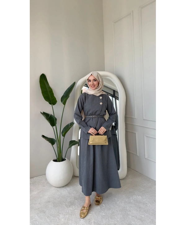 Nevra Çift Düğmeli Kemerli Etekli Takım - Gri