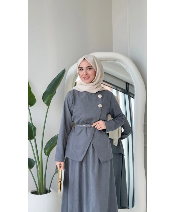 Nevra Çift Düğmeli Kemerli Etekli Takım - Gri