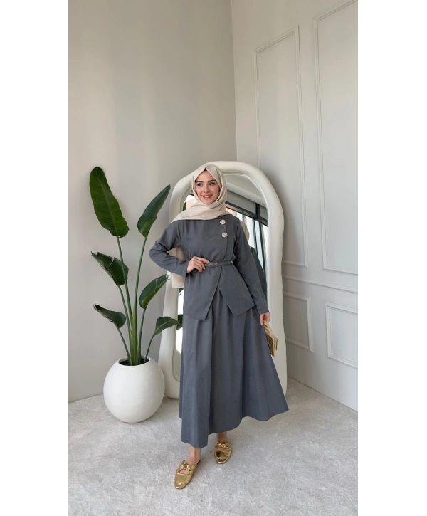 Nevra Çift Düğmeli Kemerli Etekli Takım - Gri