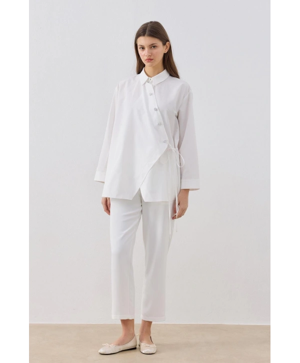 Asimetrik Kesim İnci Düğmeli Gömlek