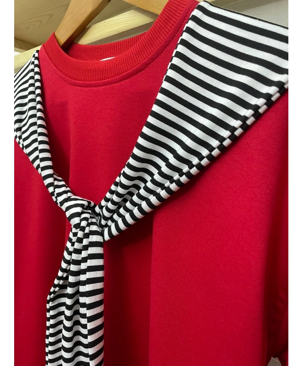 Atkı Detaylı İki İplik Sweat