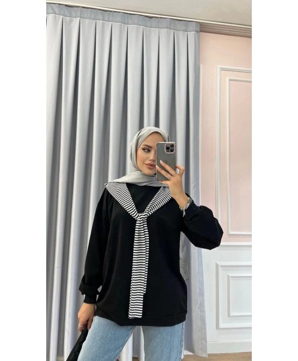 Atkı Detaylı İki İplik Sweat