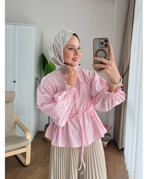 Belden Bağlamalı Kısa Gömlek