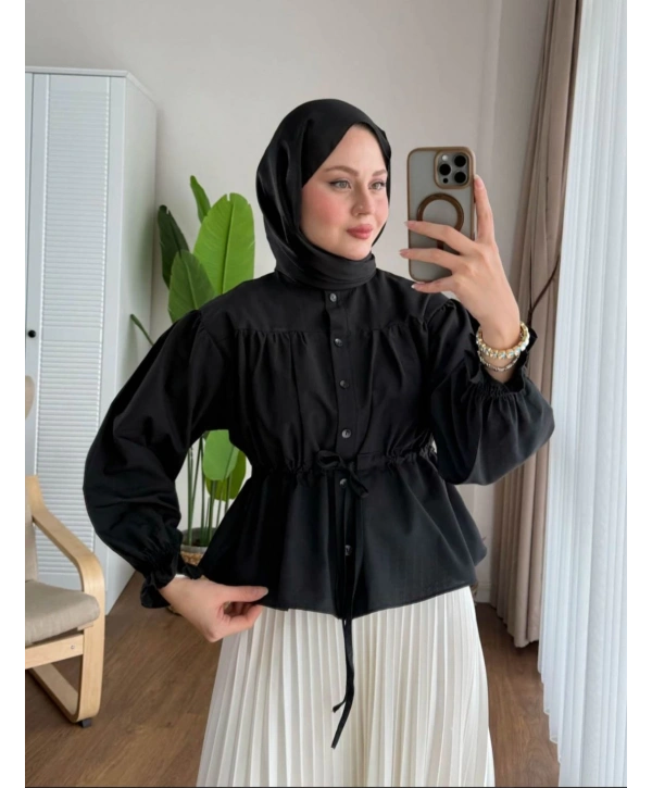 Belden Bağlamalı Kısa Gömlek