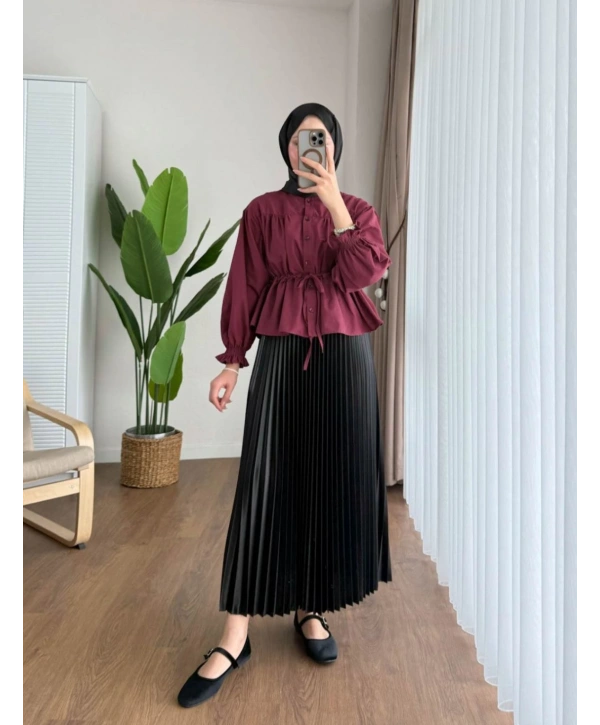 Belden Bağlamalı Kısa Gömlek