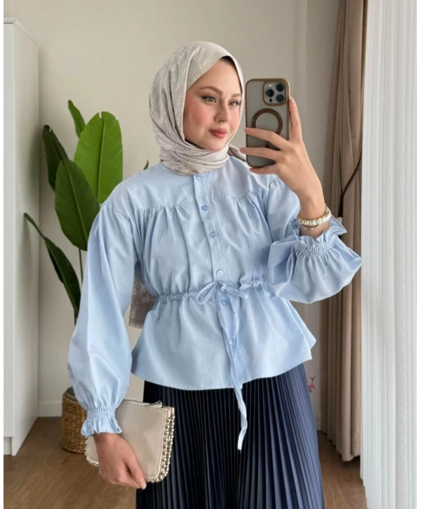 Belden Bağlamalı Kısa Gömlek