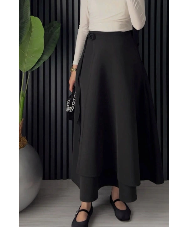 Belden Bağlamalı Scuba Etek - Siyah