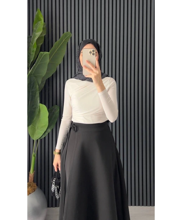 Belden Bağlamalı Scuba Etek - Siyah