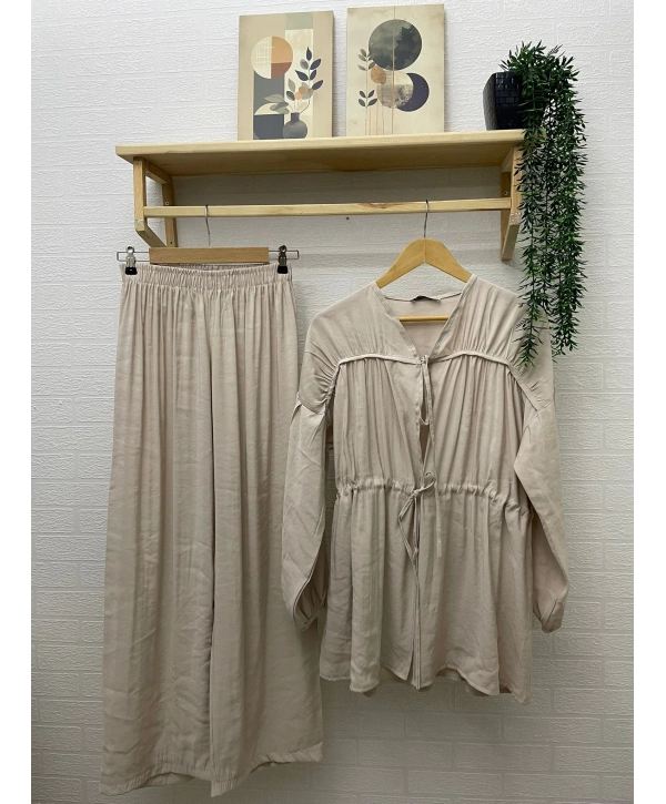 Büzgülü Pantolonlu Takım - Bej