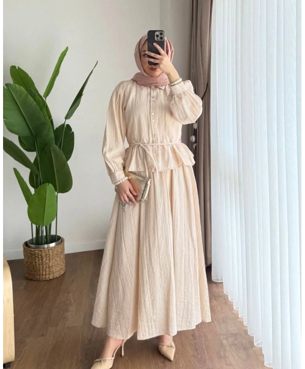 Çilek Kumaş Etekli Takım