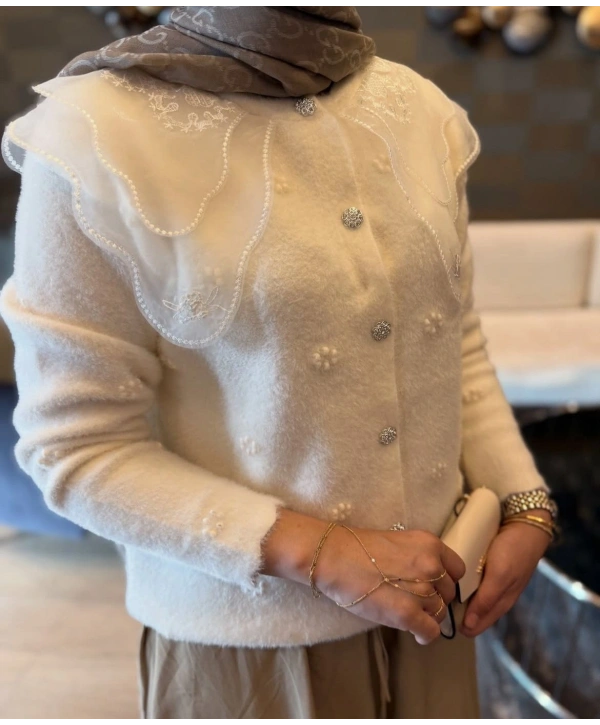 Dantel Yaka Angora Hırka - Beyaz