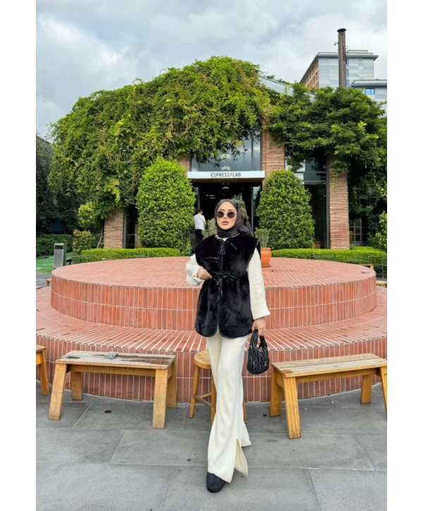 DERİ BİYELİ KÜRK YELEK