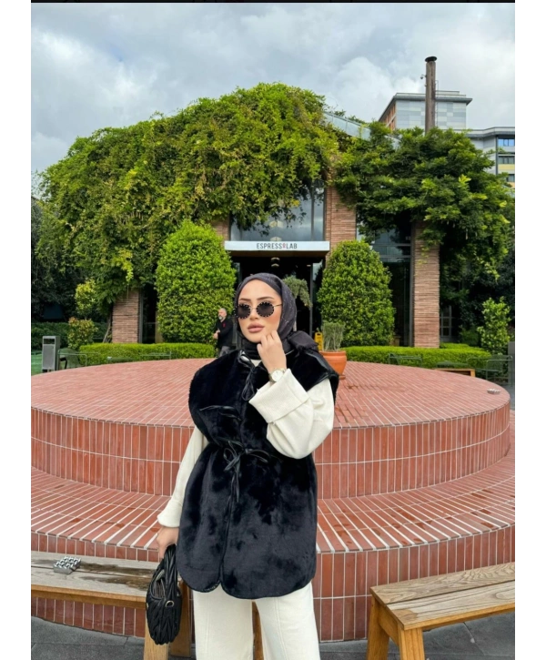 DERİ BİYELİ KÜRK YELEK