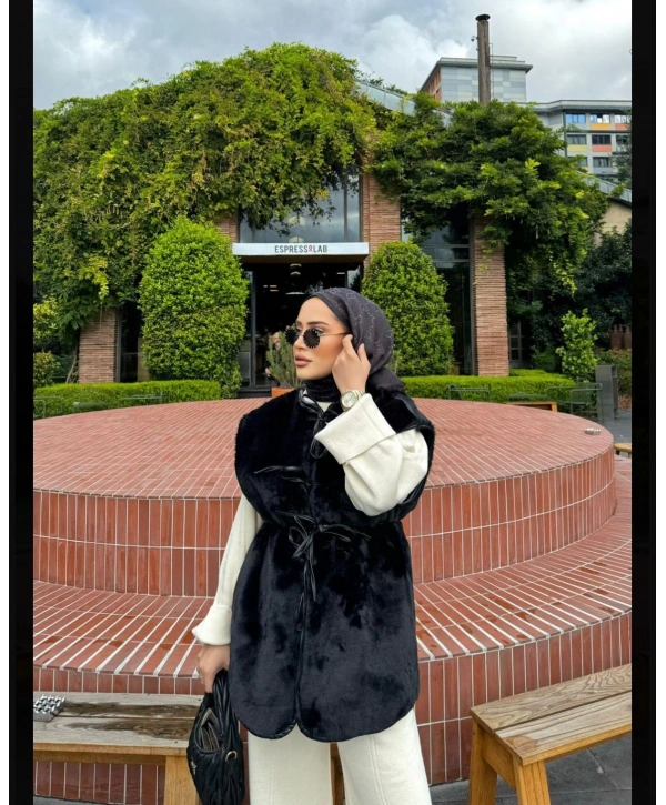 DERİ BİYELİ KÜRK YELEK