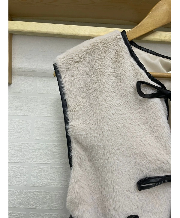 DERİ BİYELİ KÜRK YELEK