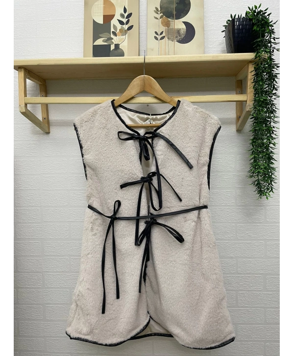 DERİ BİYELİ KÜRK YELEK