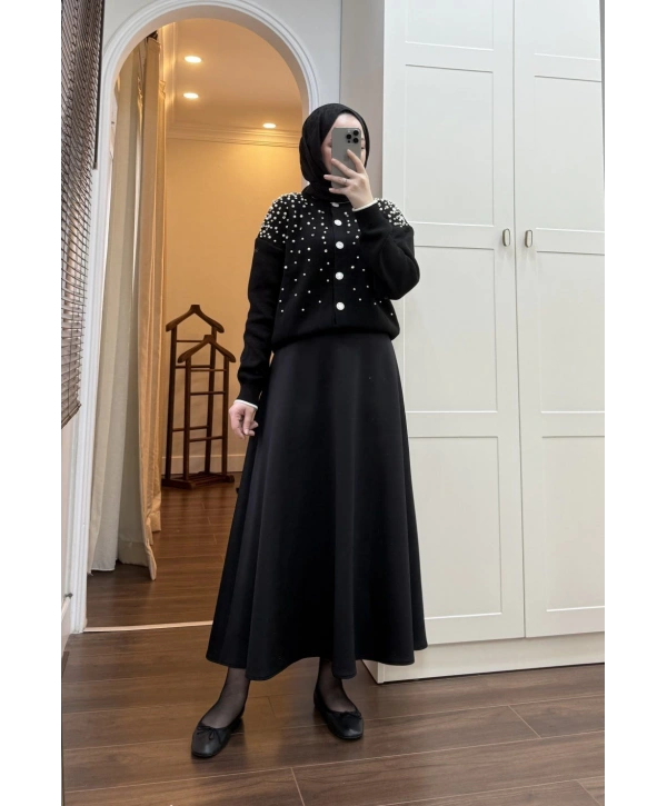 İNCİ TAŞLI TRİKO HIRKA