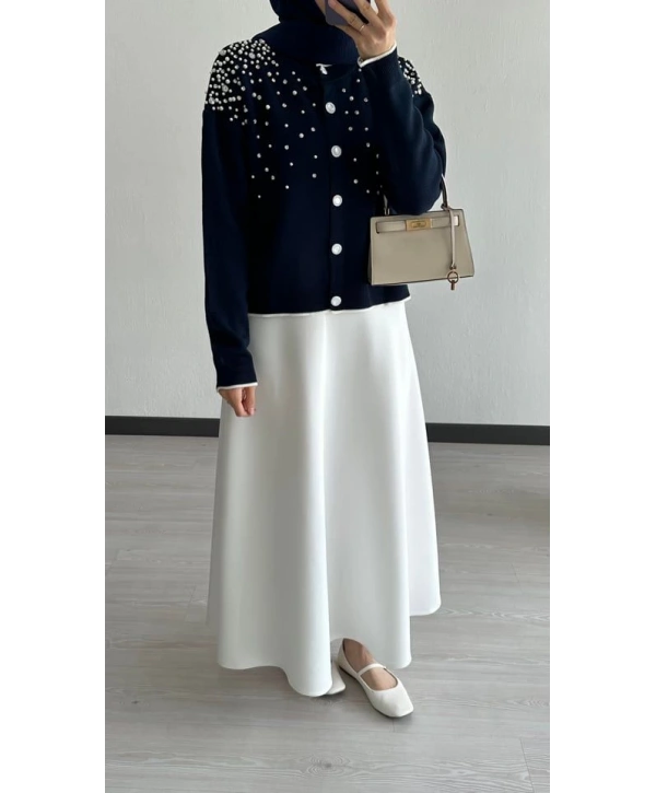 İNCİ TAŞLI TRİKO HIRKA