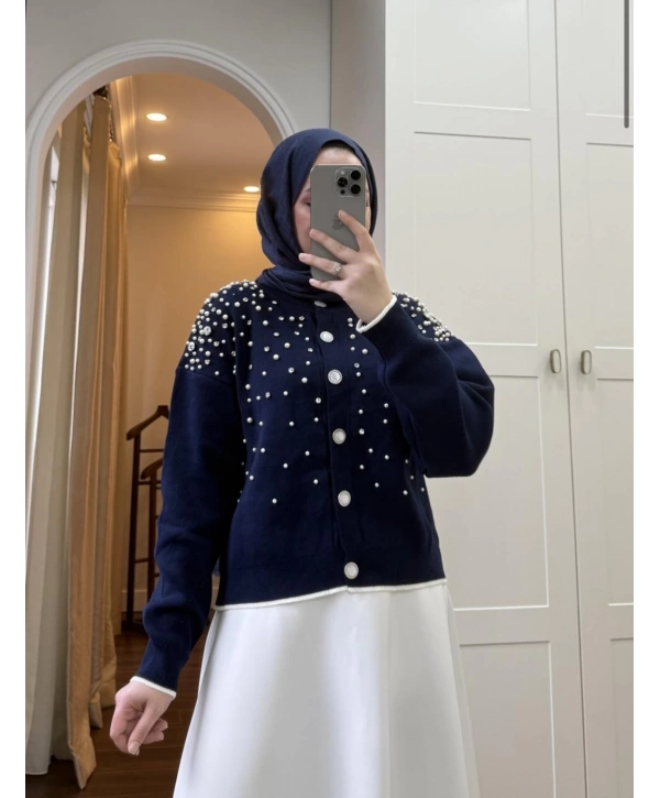 İNCİ TAŞLI TRİKO HIRKA