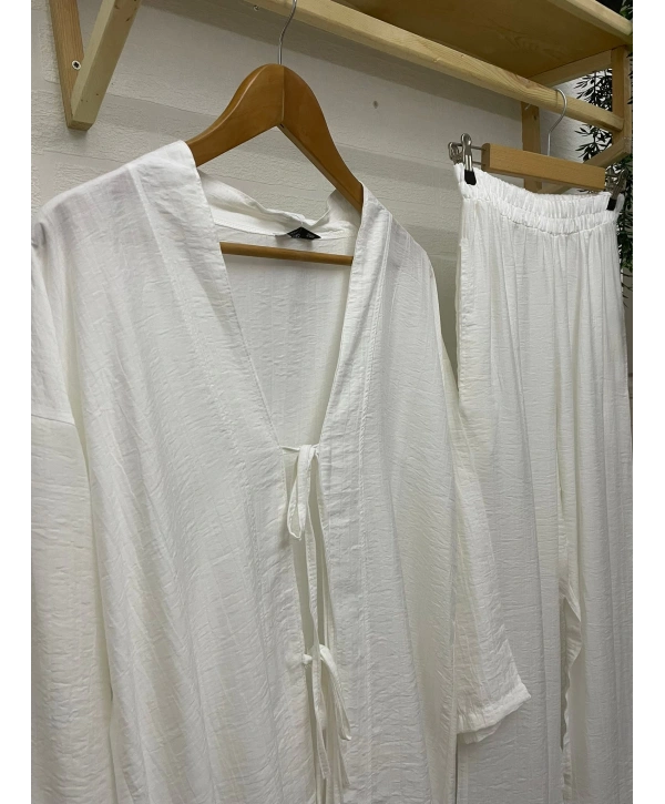 Kimonolu Rahat Takım