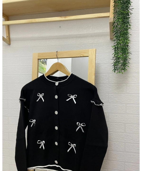 Kurdela Fiyonklu Triko Hırka - Siyah