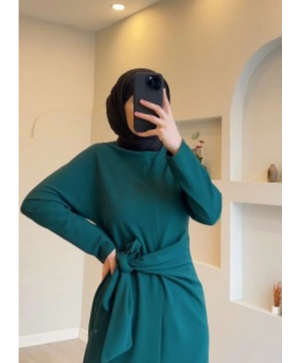 KUŞAK BAĞLAMALI KREP ELBİSE (135cm)