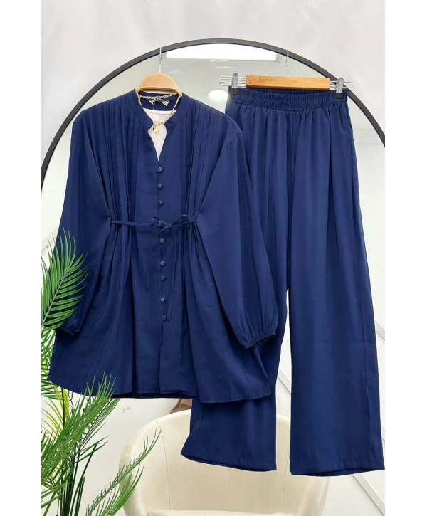 Önden Düğmeli Kuşaklı Takım