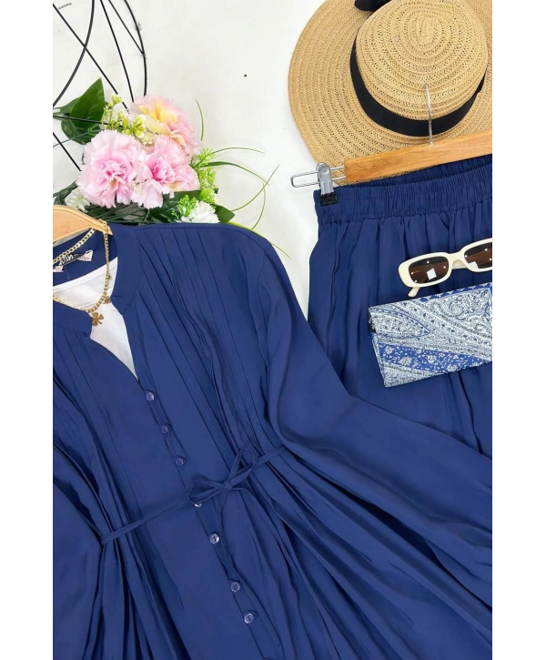 Önden Düğmeli Kuşaklı Takım