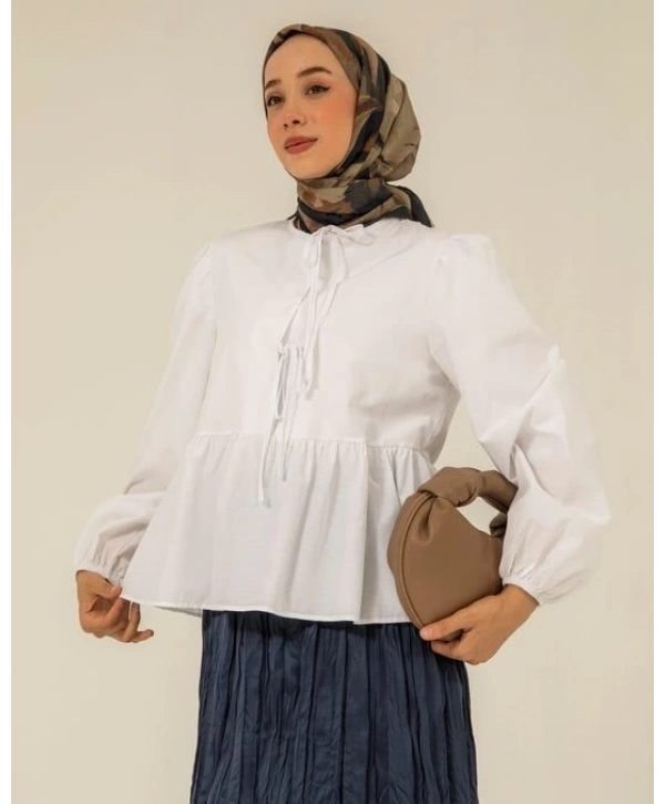 Önden Bağcıklı Kısa Gömlek