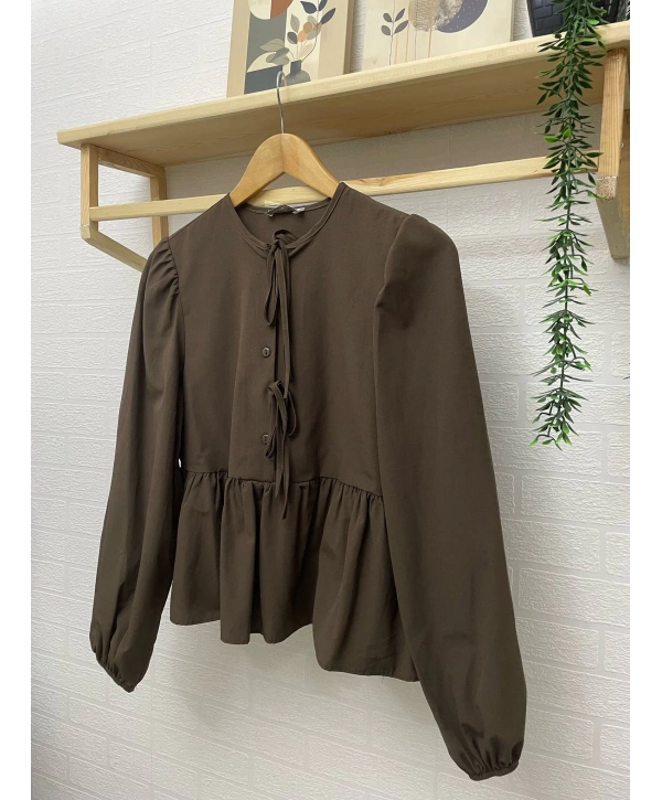 Önden Bağcıklı Kısa Gömlek