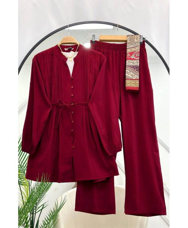 Önden Düğmeli Kuşaklı Takım