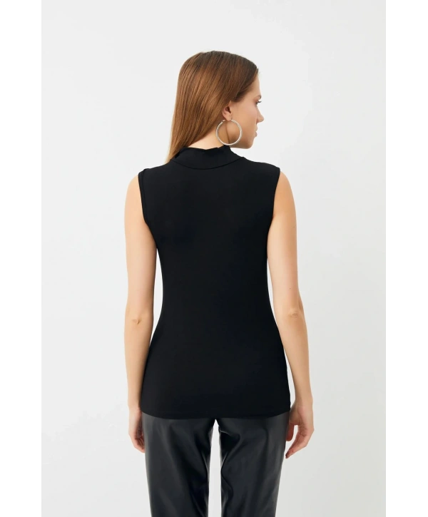 Penye Kumaş Boğazlı Badi - Siyah