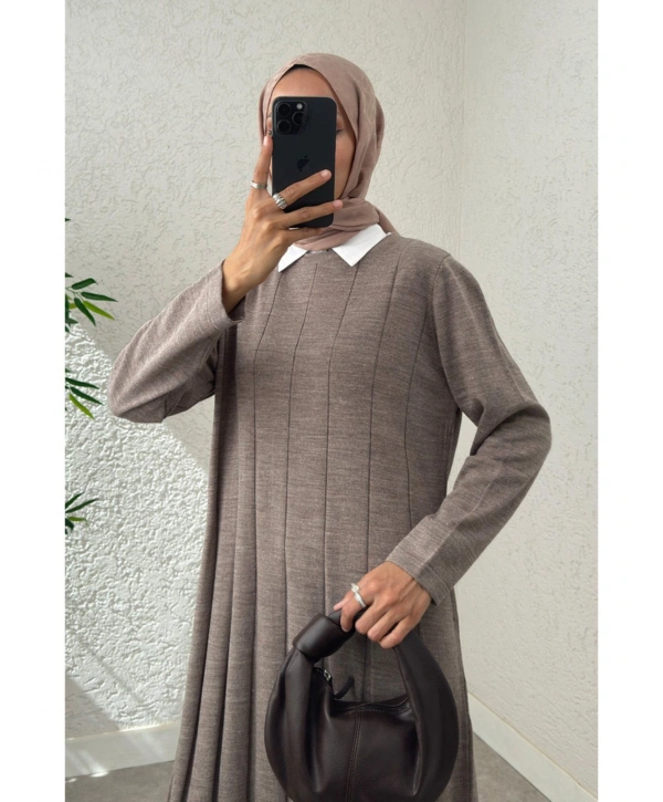 Piliseli Şeritli Triko Elbise - Vizon