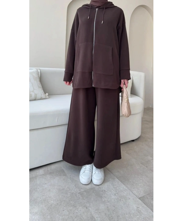 Spor Rahat Fermuarlı Takım - Kahverengi