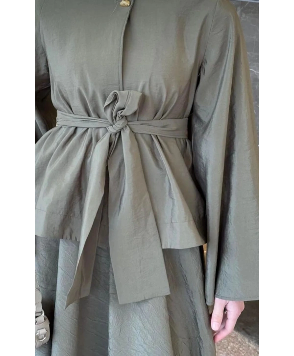 Tek Düğmeli Belden Kuşaklı Ceketli Etekli Takım - Yeşil