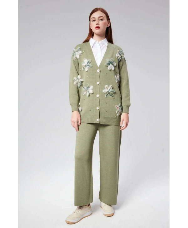 Tül Çiçekli Triko Takım