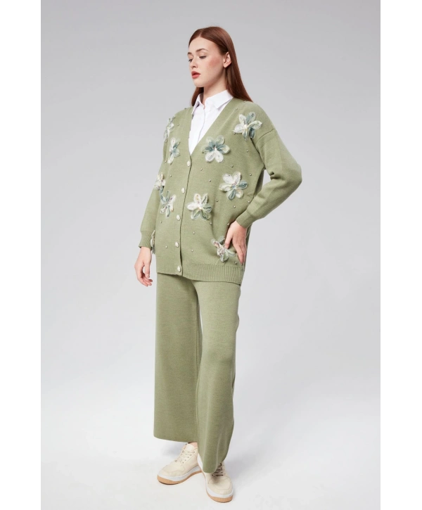 Tül Çiçekli Triko Takım